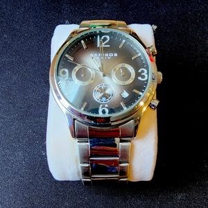 Selling a Like New Akribos XXIV